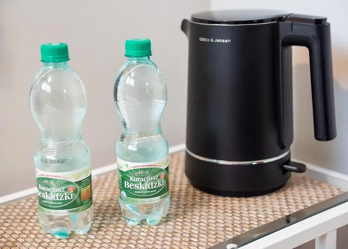 Aleja Solidarnosci Modern