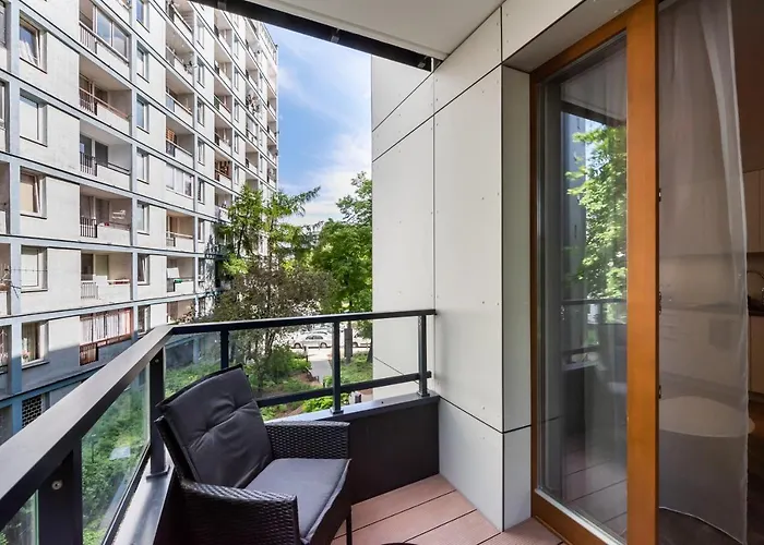 Aleja Solidarnosci Modern Apartamento *